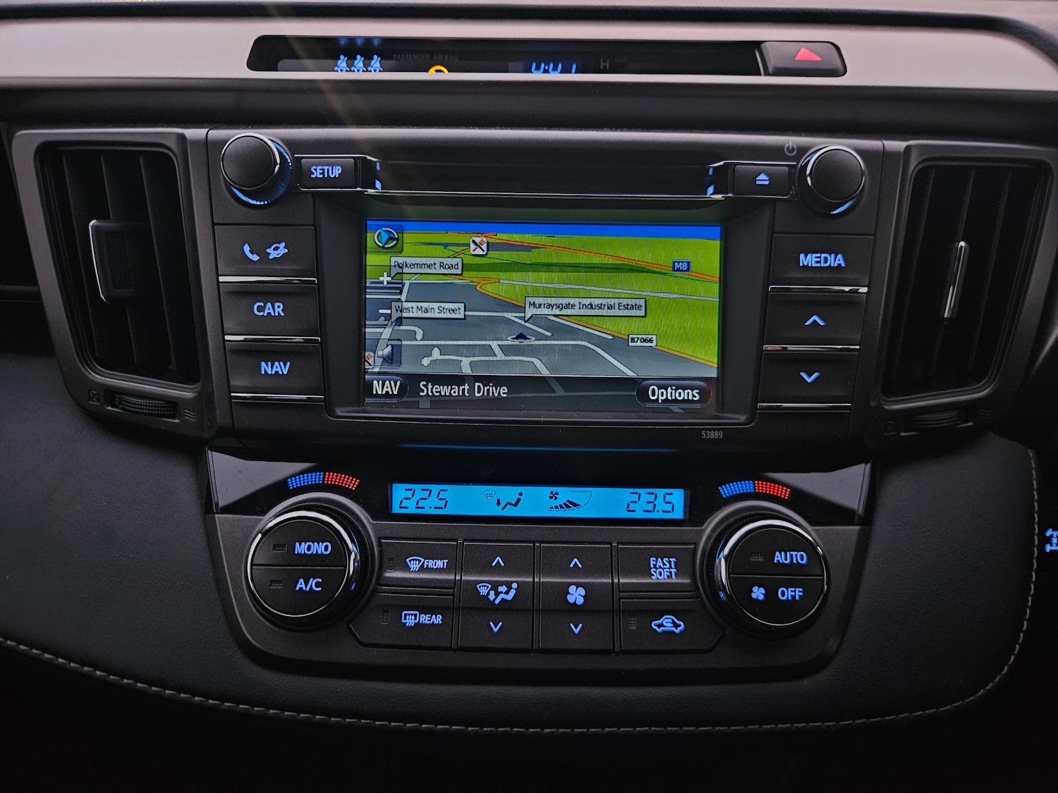 Used Toyota RAV4 2013 for sale - 76469131: Photo 9