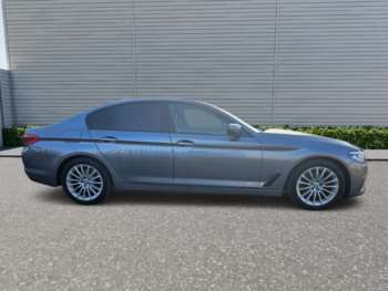 Used BMW 5 Series 2017 for sale - 74104643: Photo