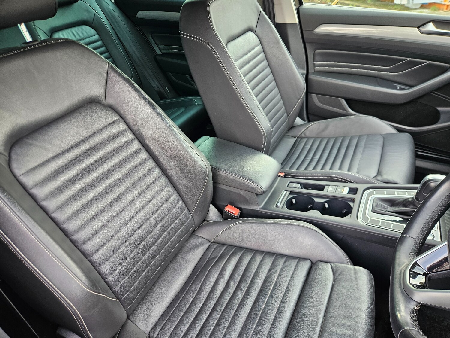 Used Volkswagen Passat for sale - 77373131: Photo 16