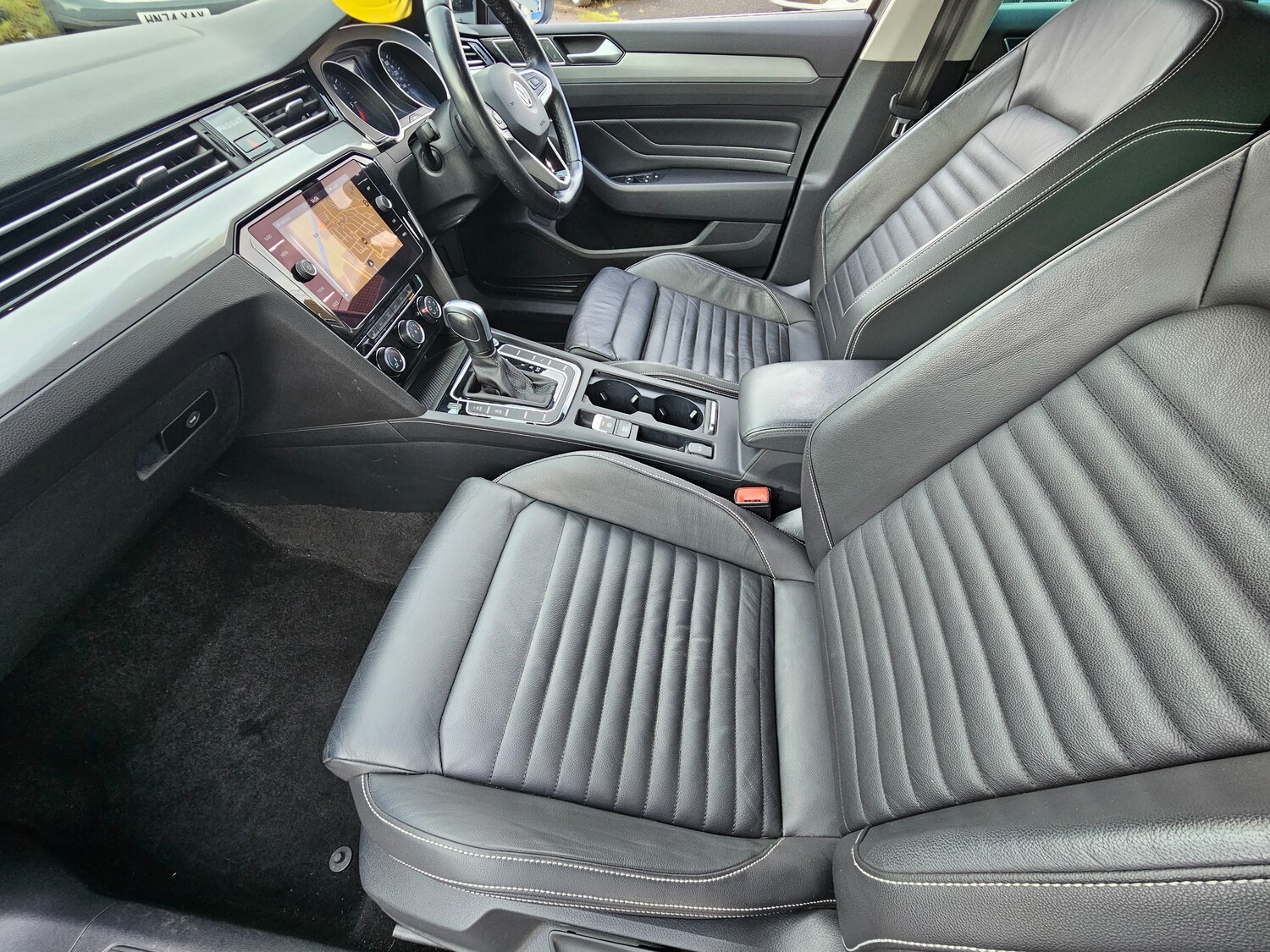 Used Volkswagen Passat for sale - 77373131: Photo 18