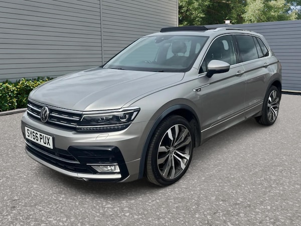 Used Volkswagen Tiguan 2016 for sale - 75617524: Photo 1