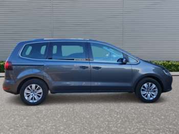 Used Volkswagen Sharan 2018 for sale - 73989405: Photo