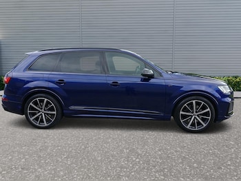 Used Audi Q7 2020 for sale - 79546975: Photo