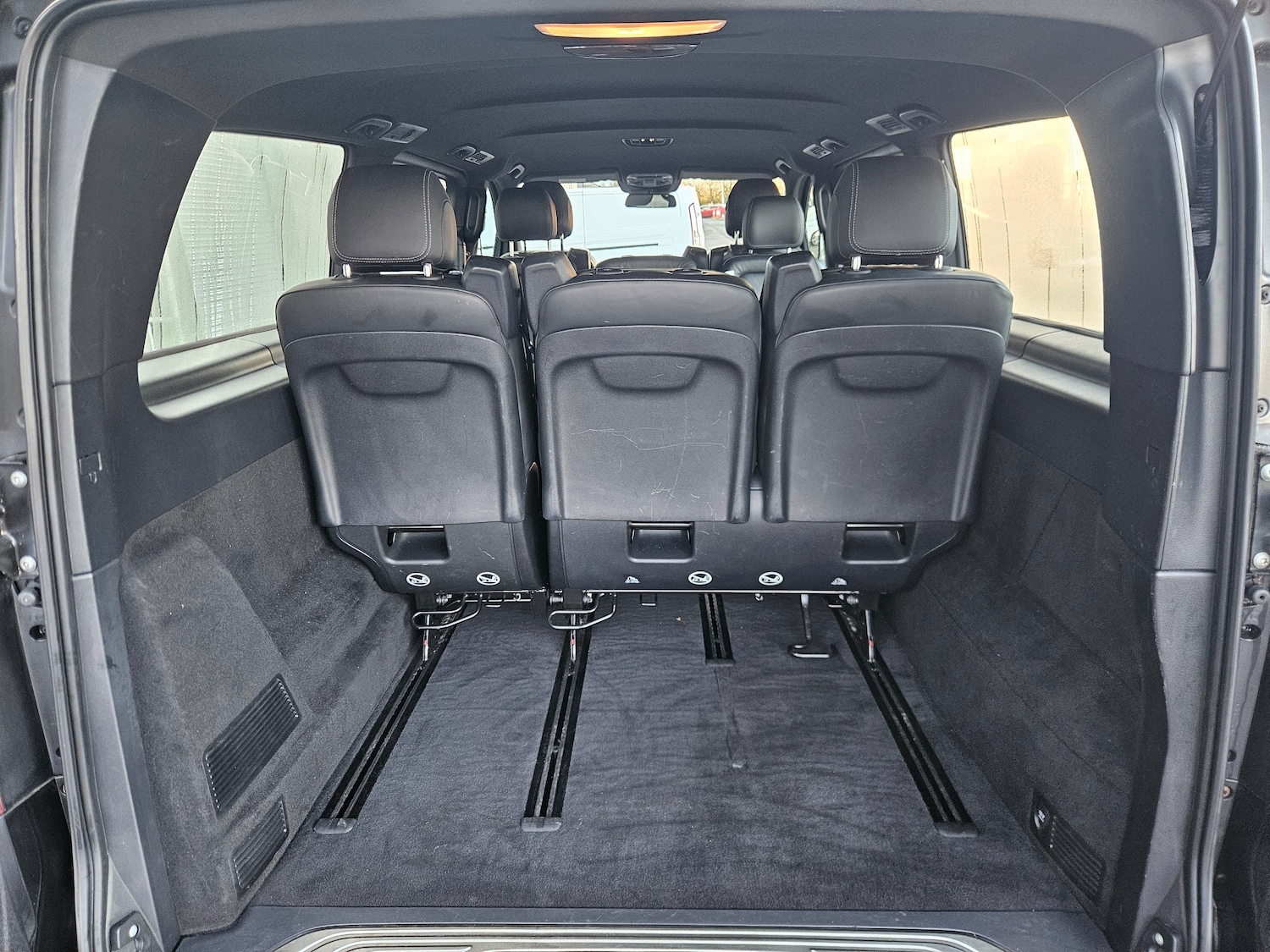 Used Mercedes-Benz V-Class 2018 for sale - 76961882: Photo 23