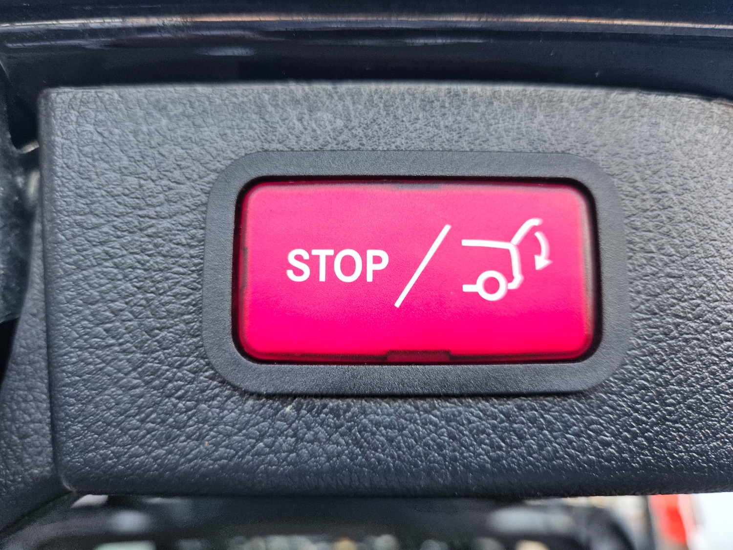 Used Mercedes-Benz V-Class 2018 for sale - 76961882: Photo 25