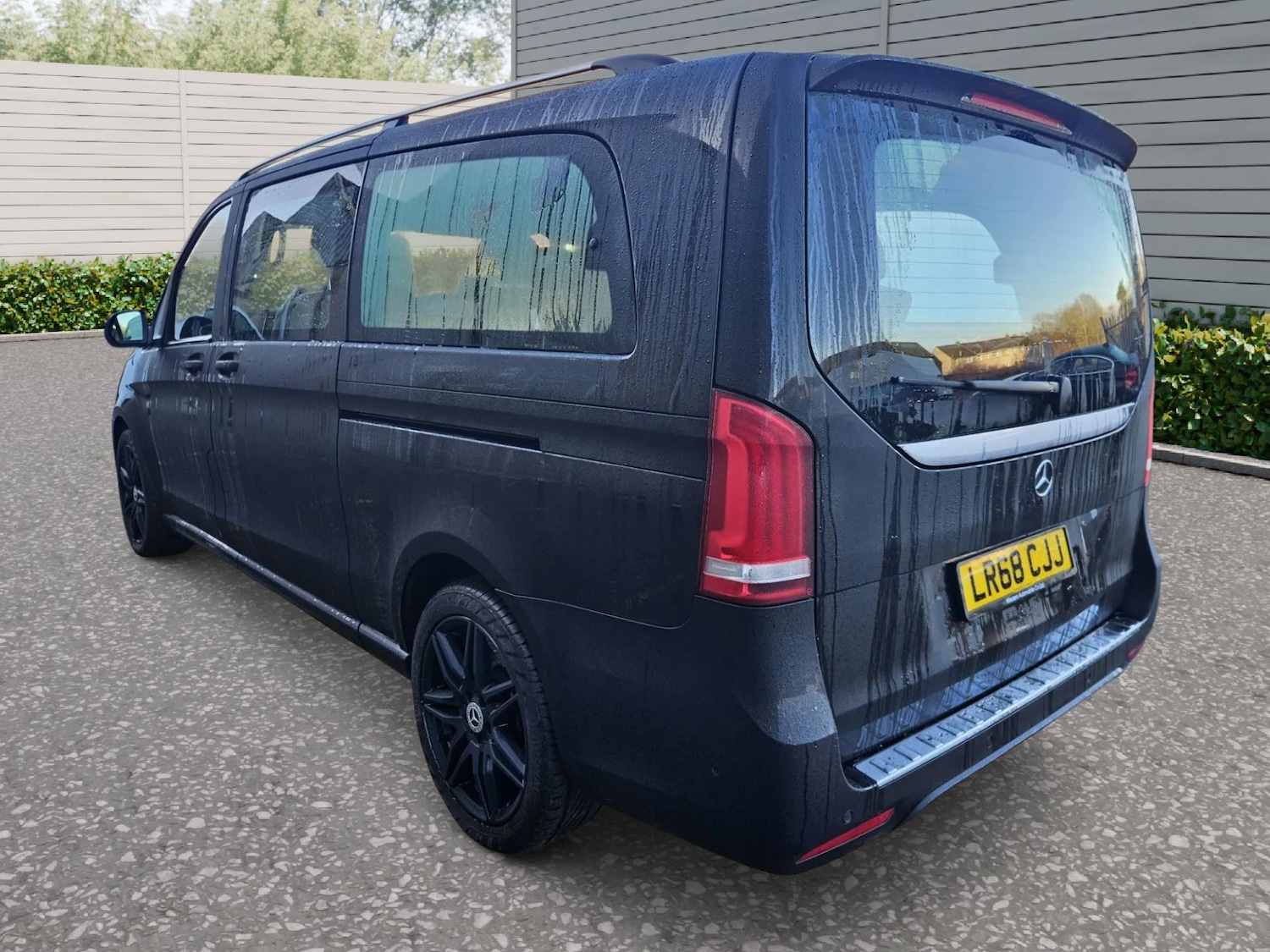 Used Mercedes-Benz V-Class 2018 for sale - 76961882: Photo 7