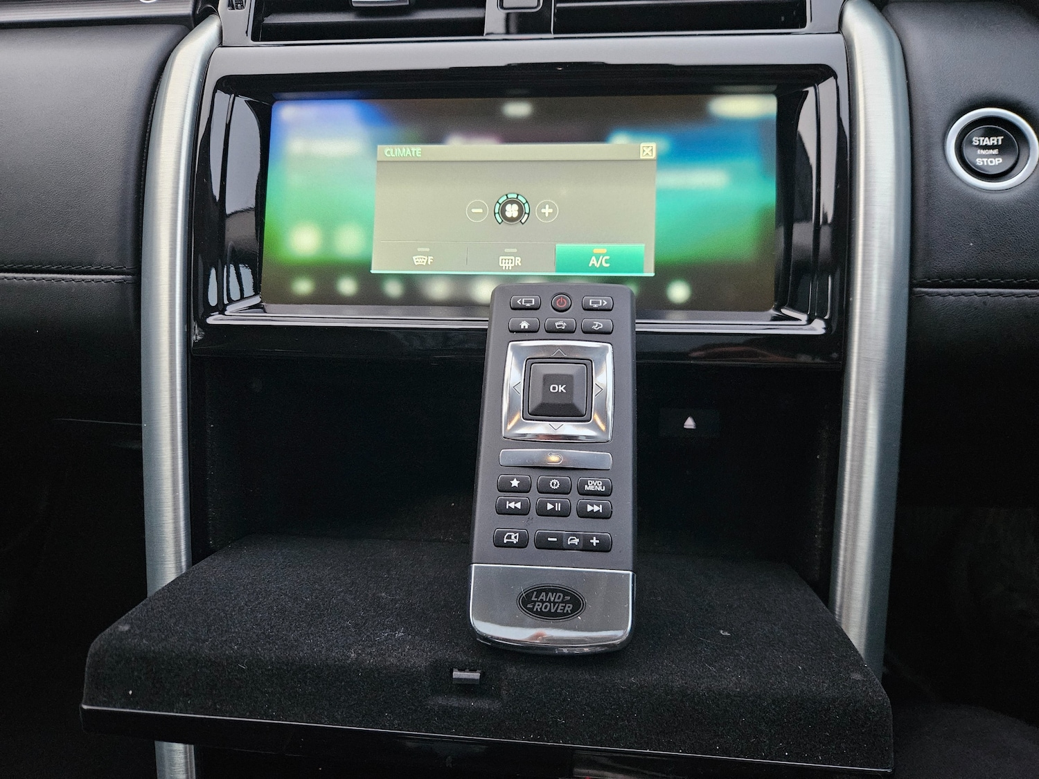 Used Land Rover Discovery 2019 for sale - 77072158: Photo 33