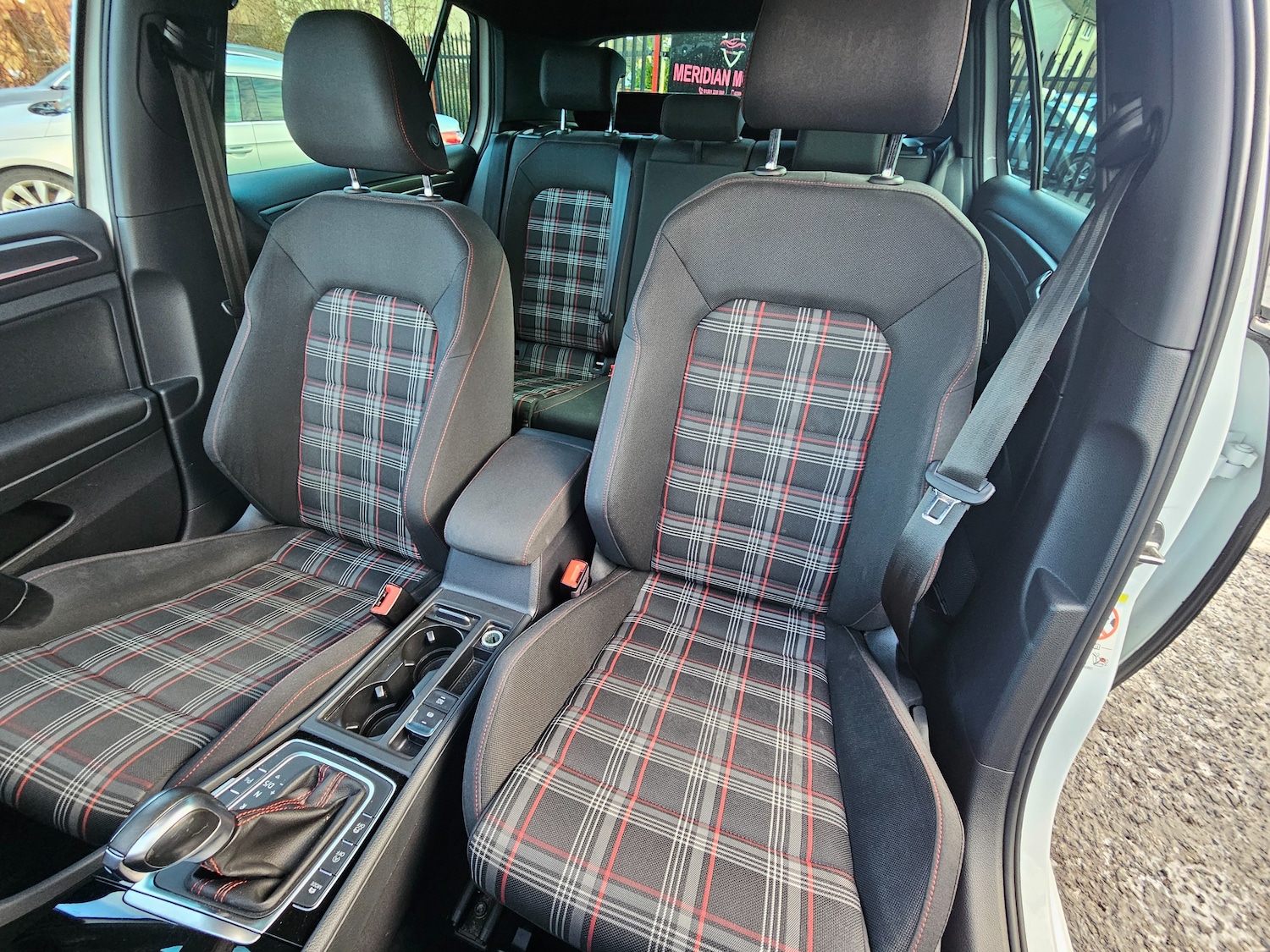 Used Volkswagen Golf 2020 for sale - 77134042: Photo 15