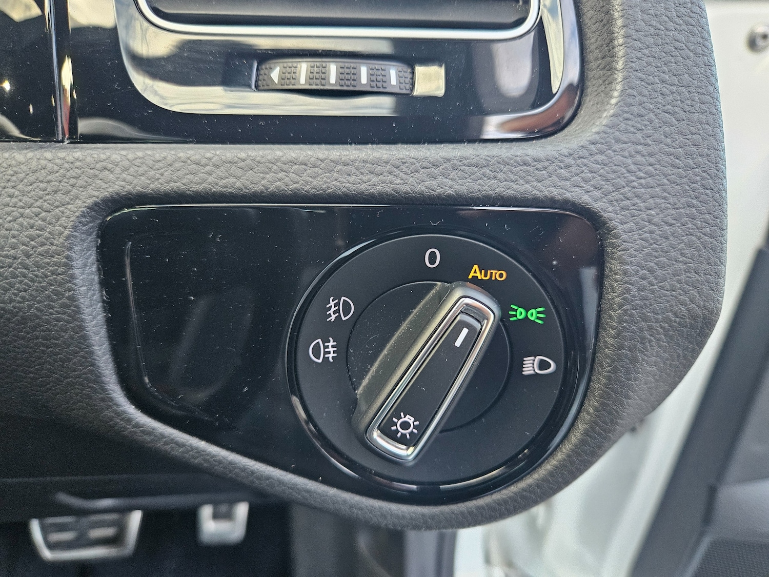 Used Volkswagen Golf 2020 for sale - 77134042: Photo 23