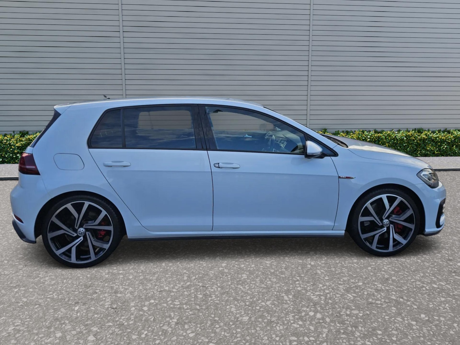 Used Volkswagen Golf 2020 for sale - 77134042: Photo 4