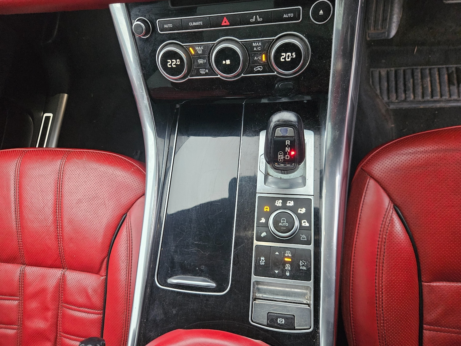 Used Land Rover Range Rover Sport 2014 for sale - 76767470: Photo 17