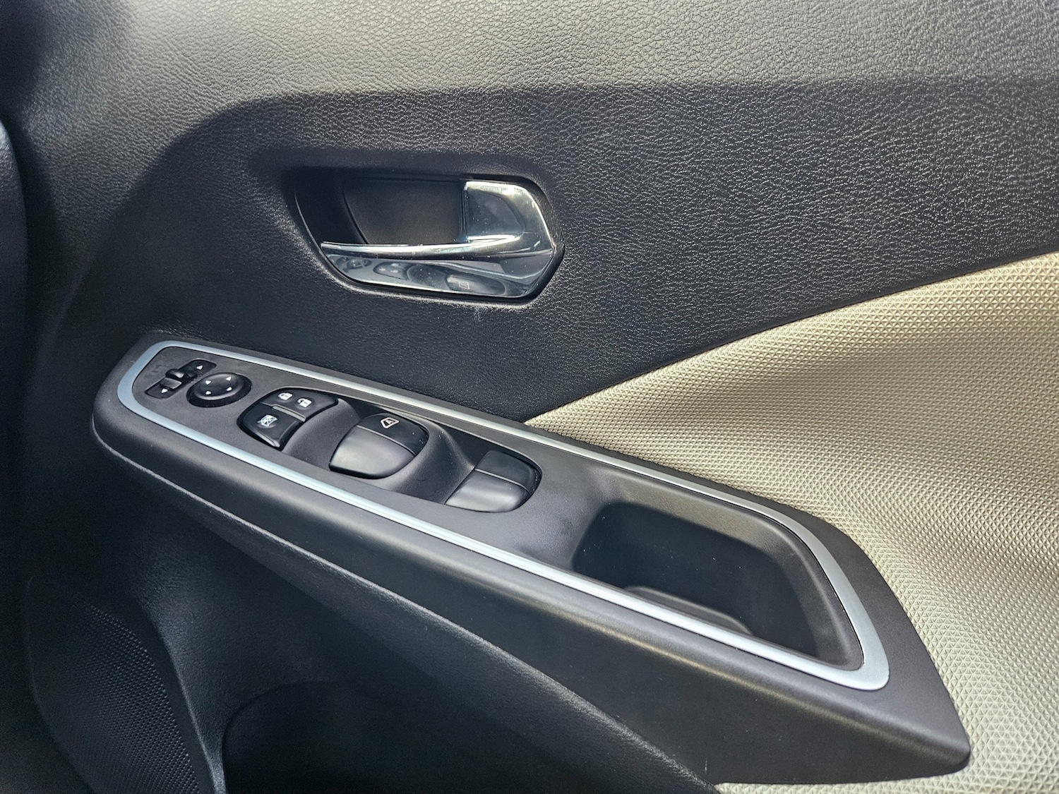 Used Nissan Micra 2019 for sale - 76520291: Photo 21