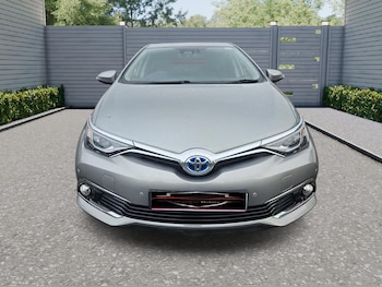 Used Toyota Auris 2018 for sale - 76466255: Photo