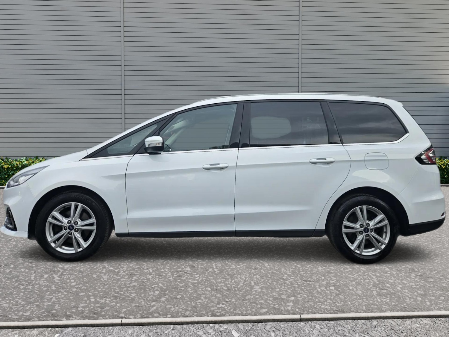 Used Ford Galaxy 2021 for sale - 76949851: Photo 7