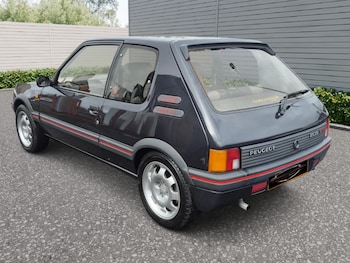 Used Peugeot 205 1987 for sale - 77911332: Photo