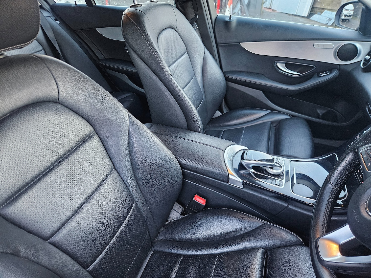 Used Mercedes-Benz C Class 2016 for sale - 77134044: Photo 15