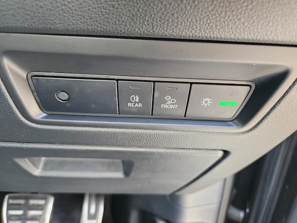 Used Volkswagen Touareg 2019 for sale - 75617505: Photo 19