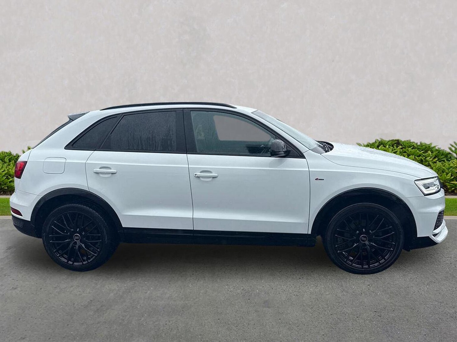 Used Audi Q3 2018 for sale - 76490533: Photo 3