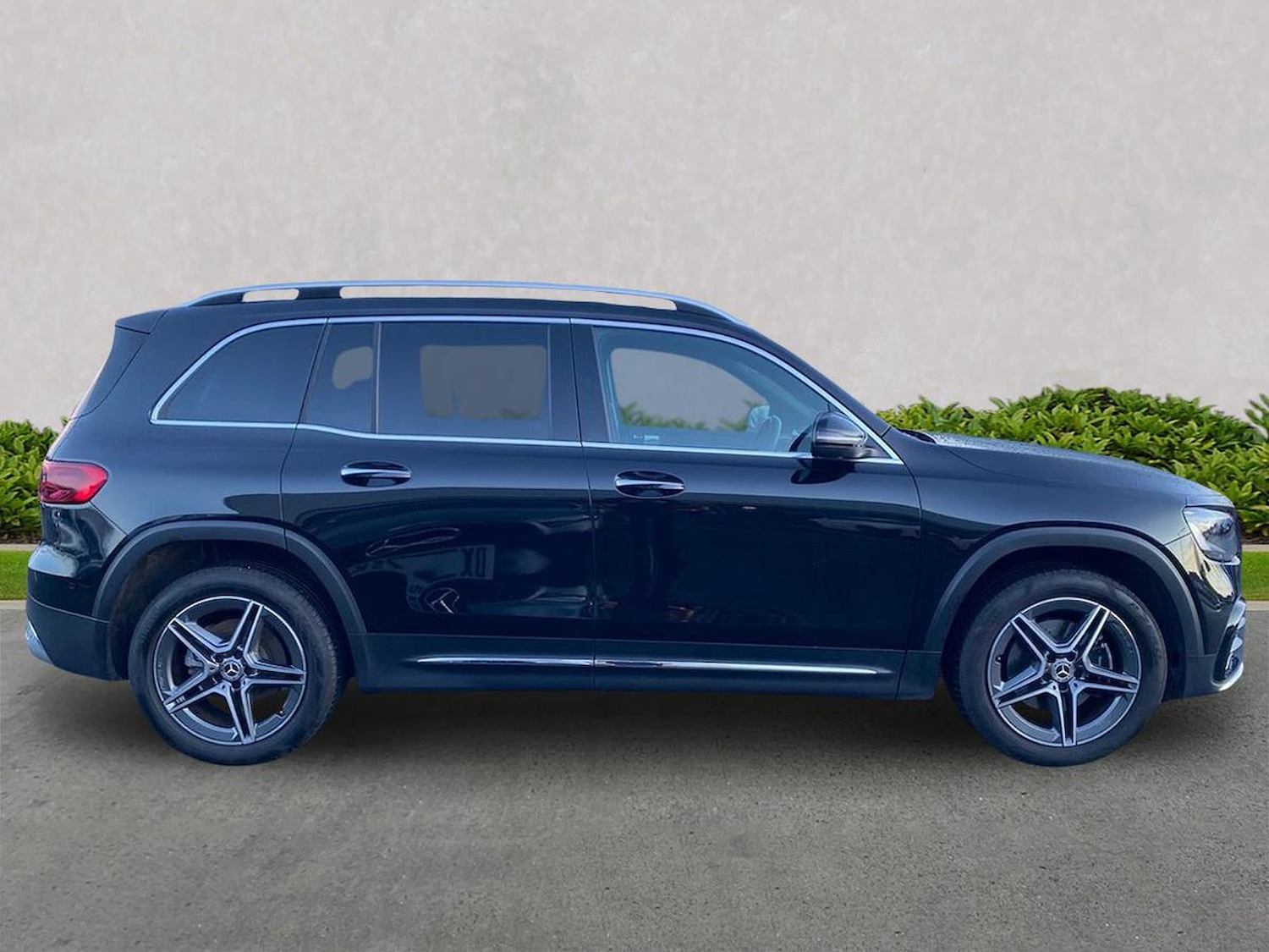 Used Mercedes-Benz GLB 2024 for sale - 77488331: Photo 3