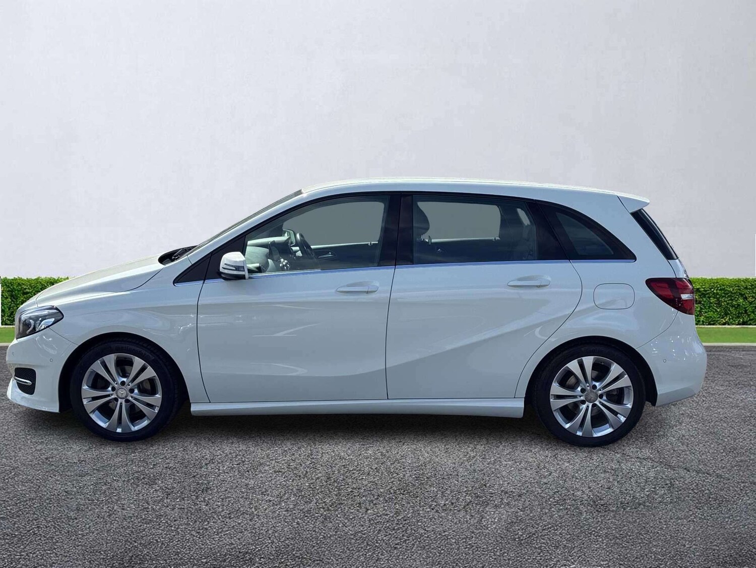 Used Mercedes-Benz B Class 2017 for sale - 78192168: Photo 19