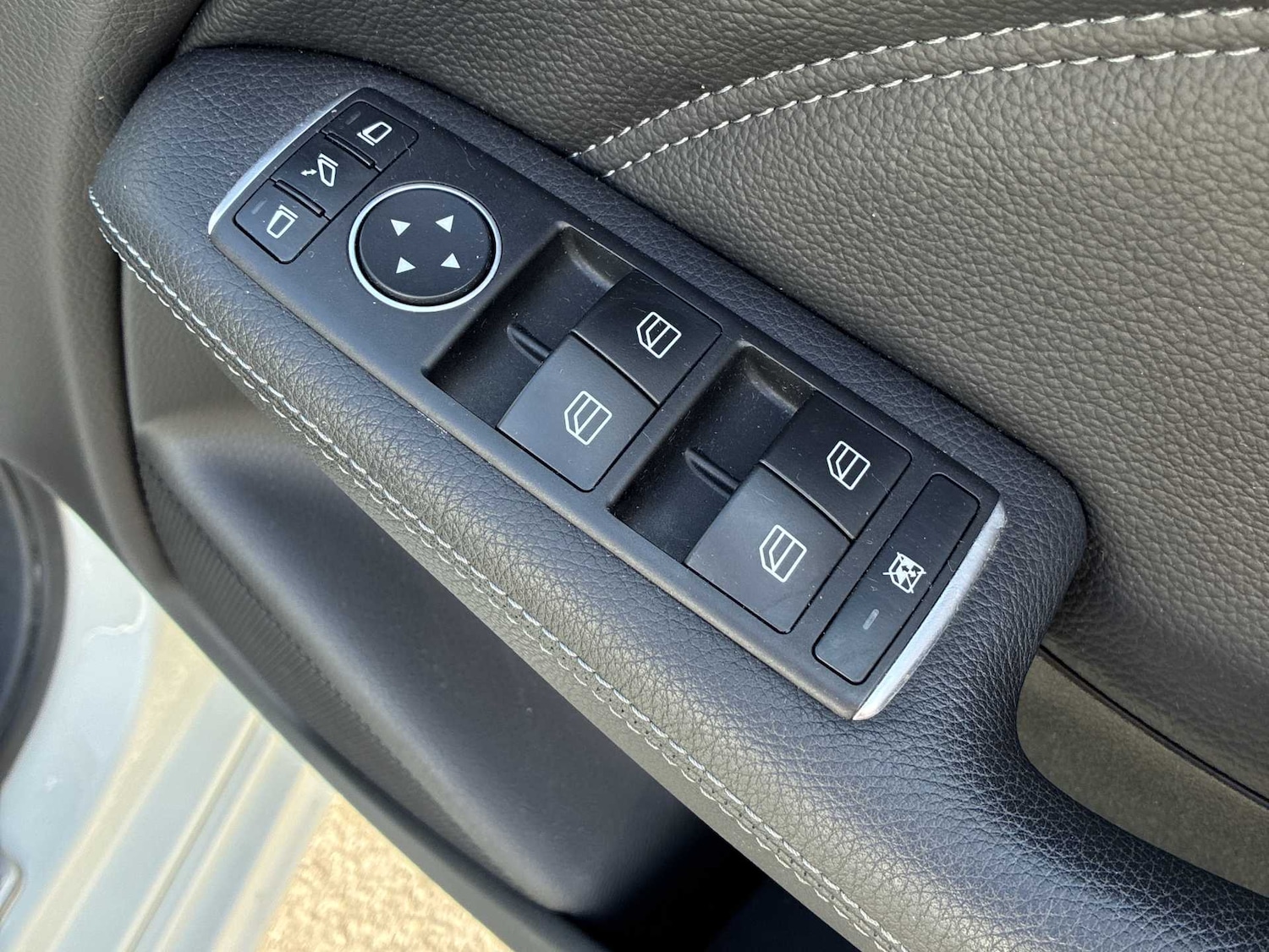 Used Mercedes-Benz B Class 2017 for sale - 78192168: Photo 21