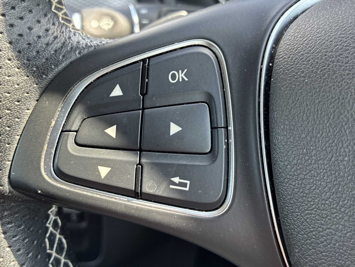 Used Mercedes-Benz B Class 2017 for sale - 78192168: Photo 22