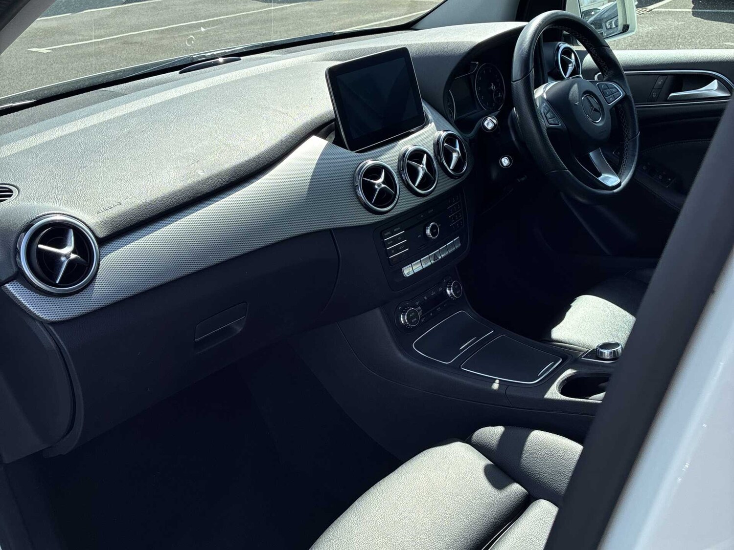 Used Mercedes-Benz B Class 2017 for sale - 78192168: Photo 7