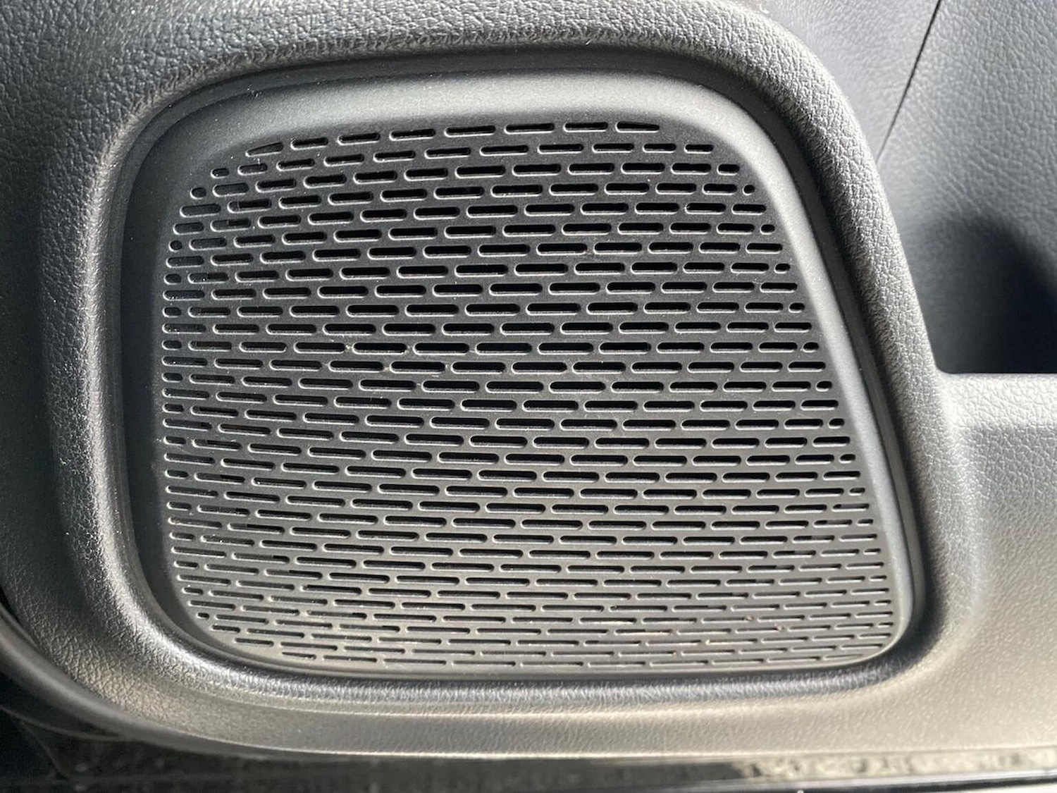 Used Mercedes-Benz GLA 2023 for sale - 76863980: Photo 31