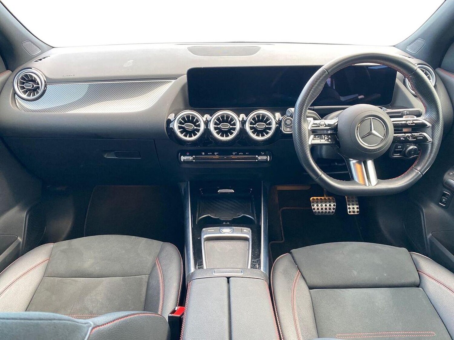 Used Mercedes-Benz GLA 2023 for sale - 76863980: Photo 8