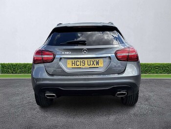 Used Mercedes-Benz GLA 2019 for sale - 78545825: Photo