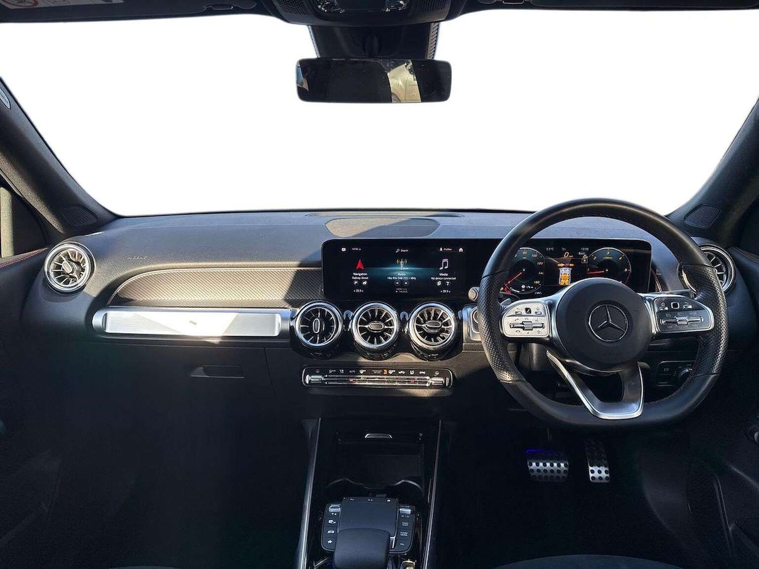 Used Mercedes-Benz GLB 2023 for sale - 77721412: Photo 8