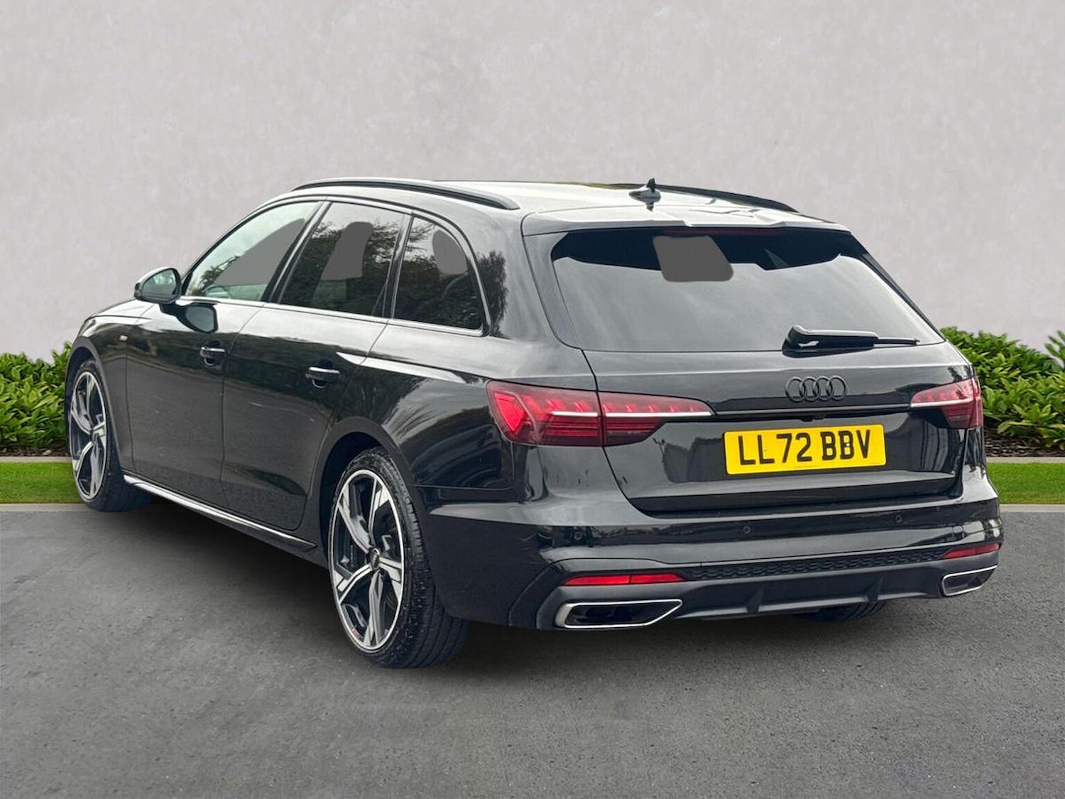 Used Audi A4 2022 for sale - 76310139: Photo 2