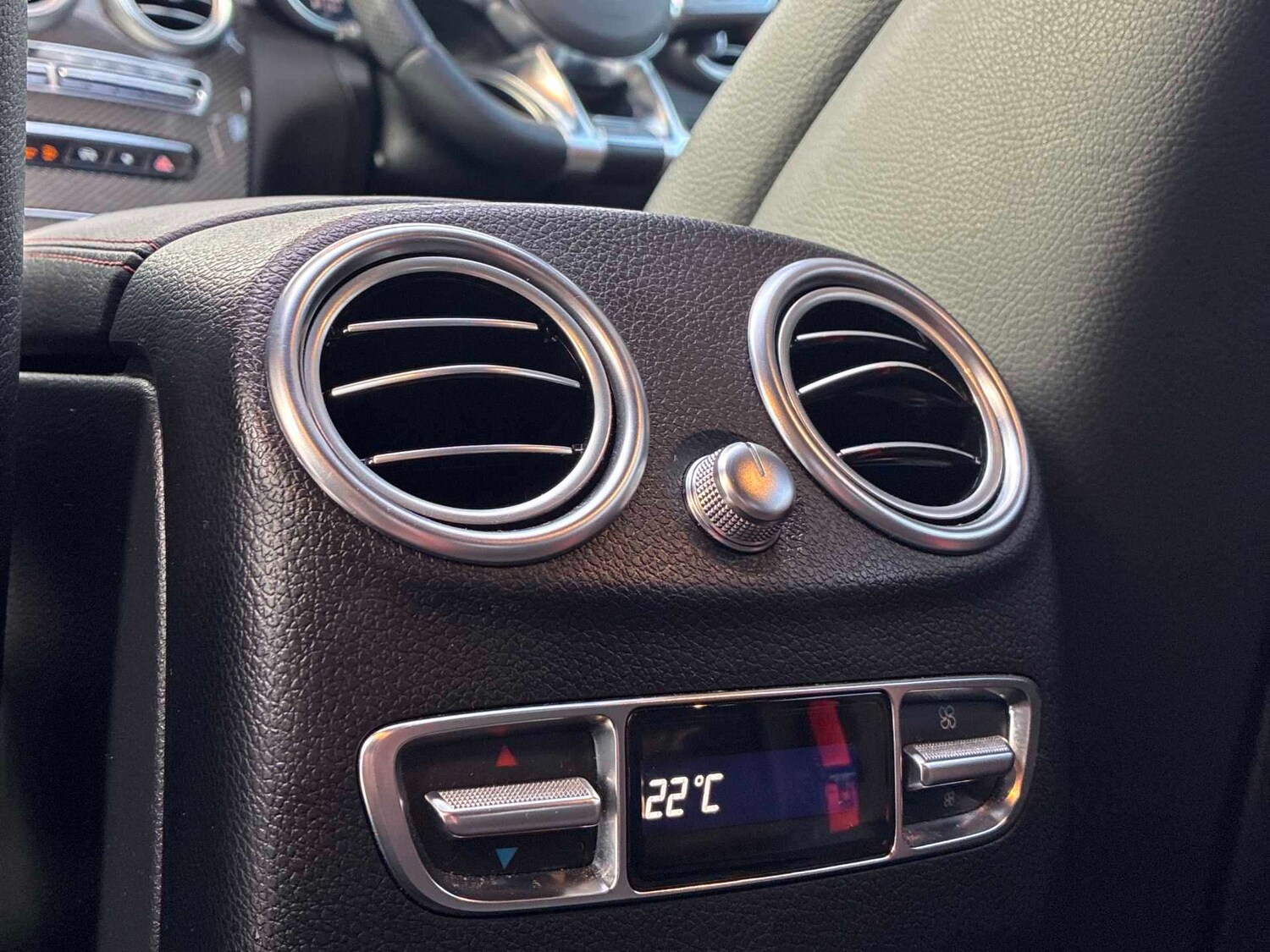 Used Mercedes-Benz GLC 2022 for sale - 78053555: Photo 32