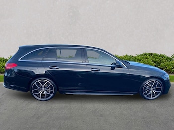 Used Mercedes-Benz C Class 2023 for sale - 76605516: Photo