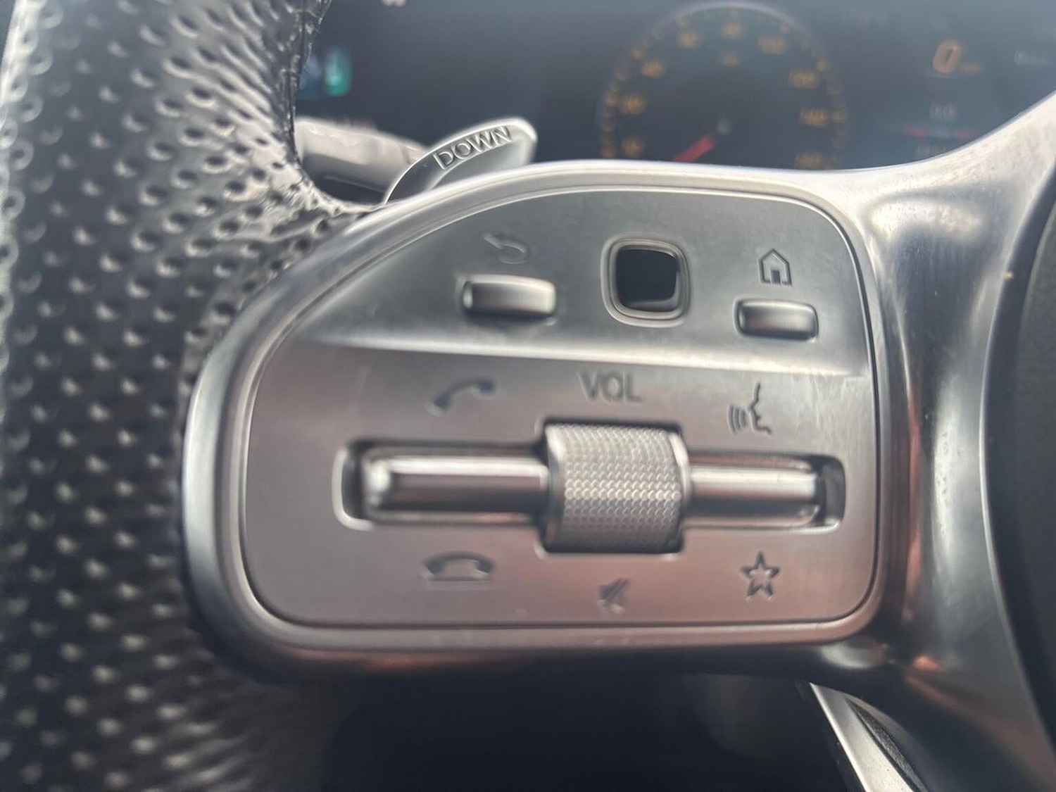 Used Mercedes-Benz A-Class 2019 for sale - 76430809: Photo 26