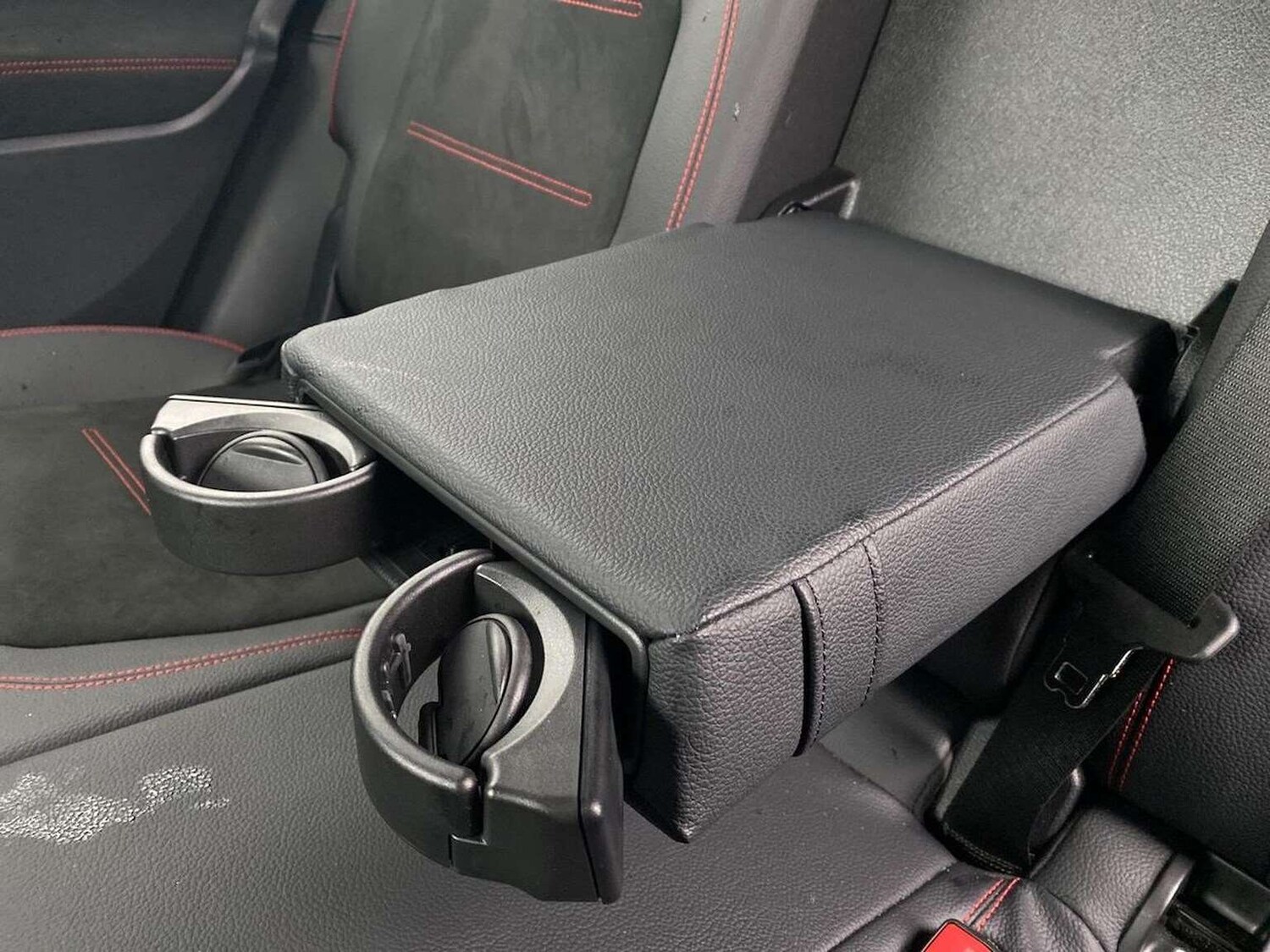 Used Mercedes-Benz GLB 2024 for sale - 77872076: Photo 40