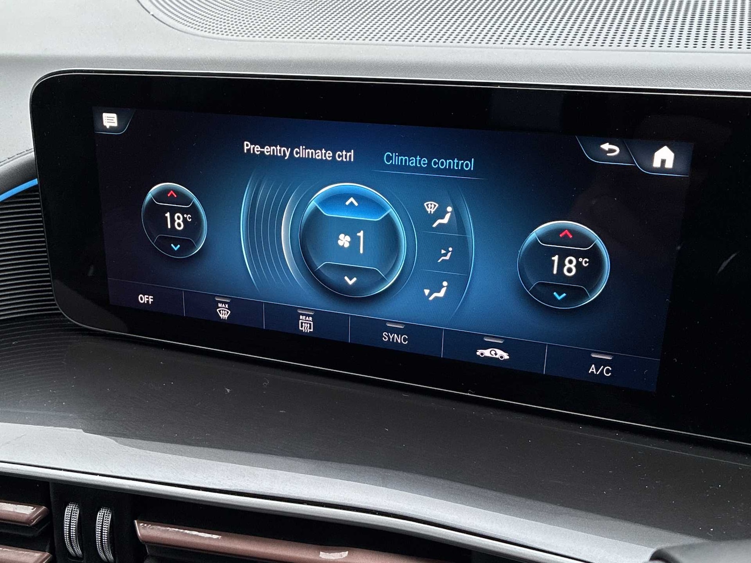 Used Mercedes-Benz EQC 2023 for sale - 78011635: Photo 12