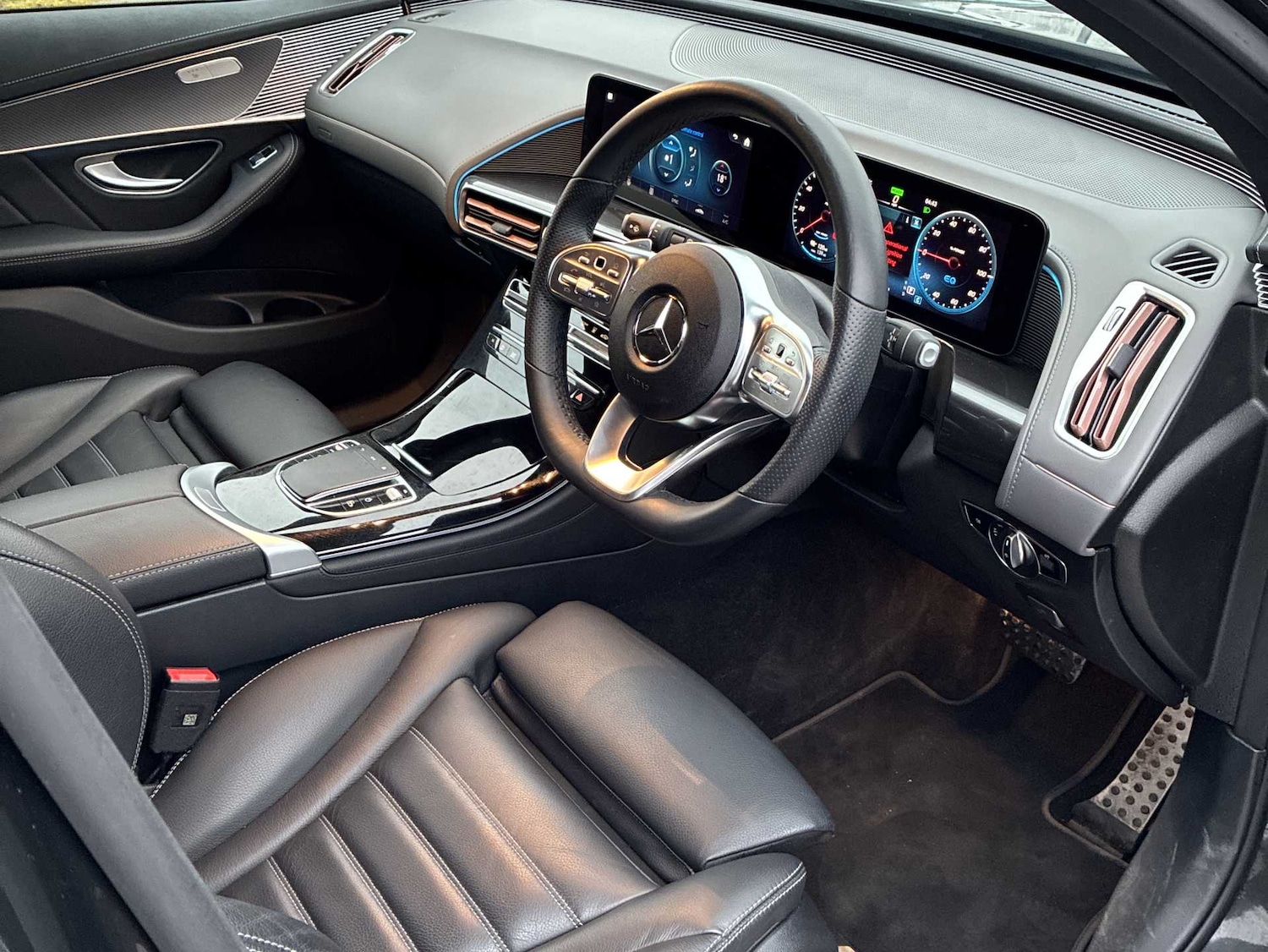 Used Mercedes-Benz EQC 2023 for sale - 78011635: Photo 15