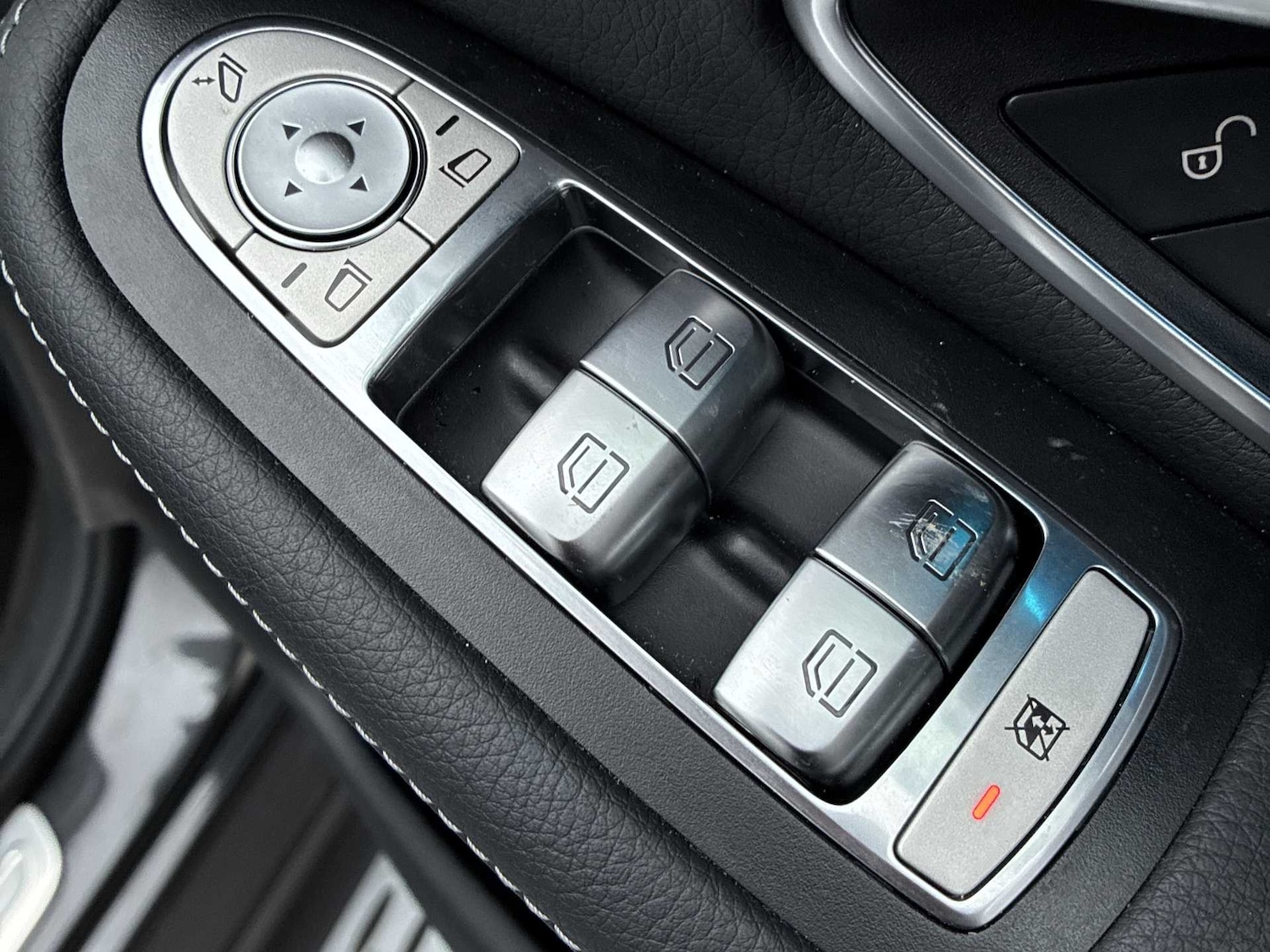 Used Mercedes-Benz EQC 2023 for sale - 78011635: Photo 21