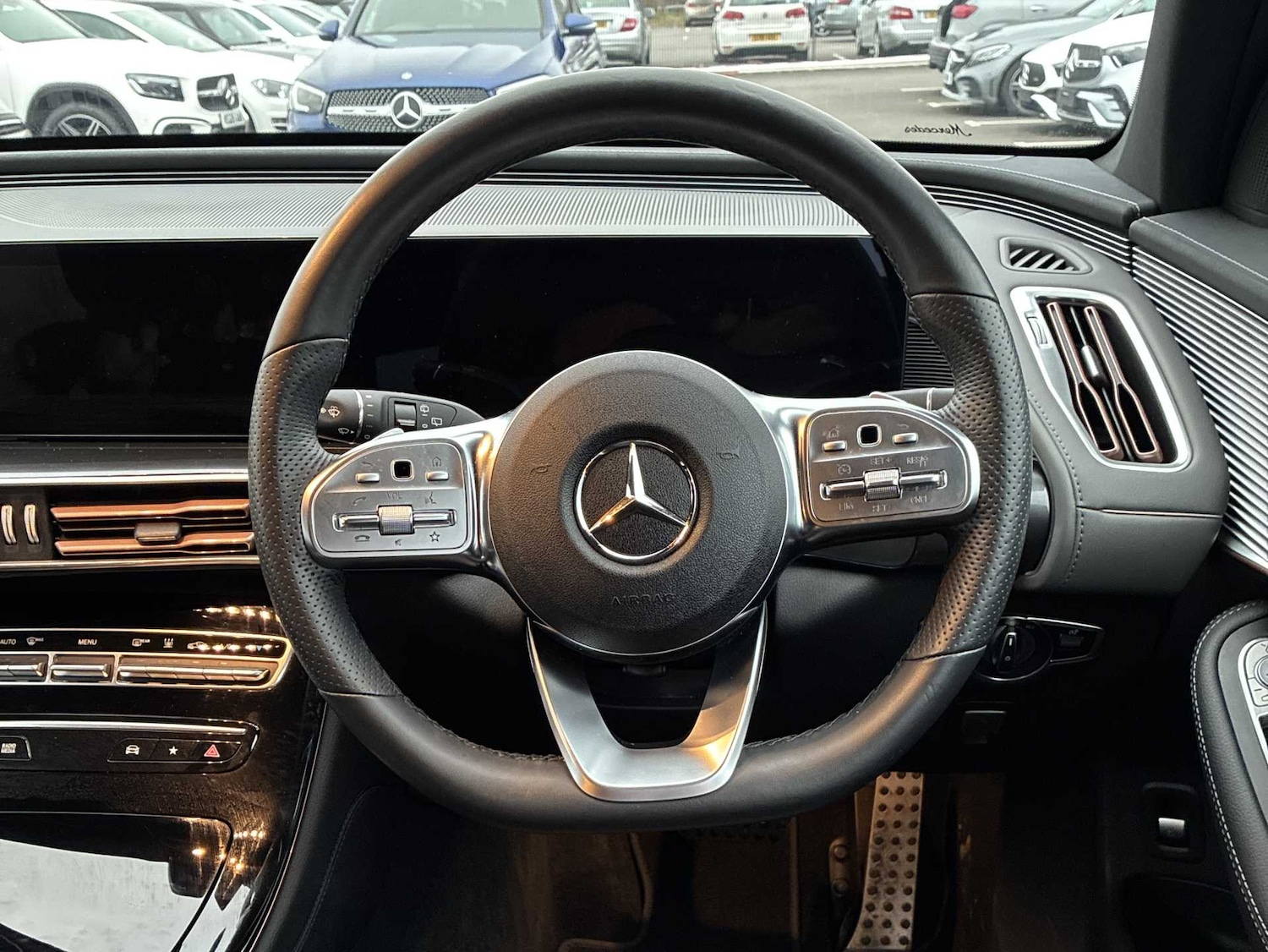 Used Mercedes-Benz EQC 2023 for sale - 78011635: Photo 9