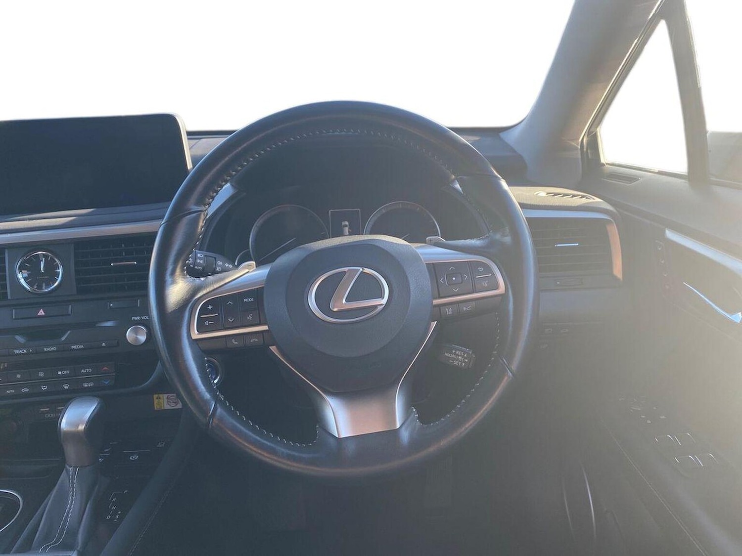 Used Lexus RX 2020 for sale - 76637741: Photo 9