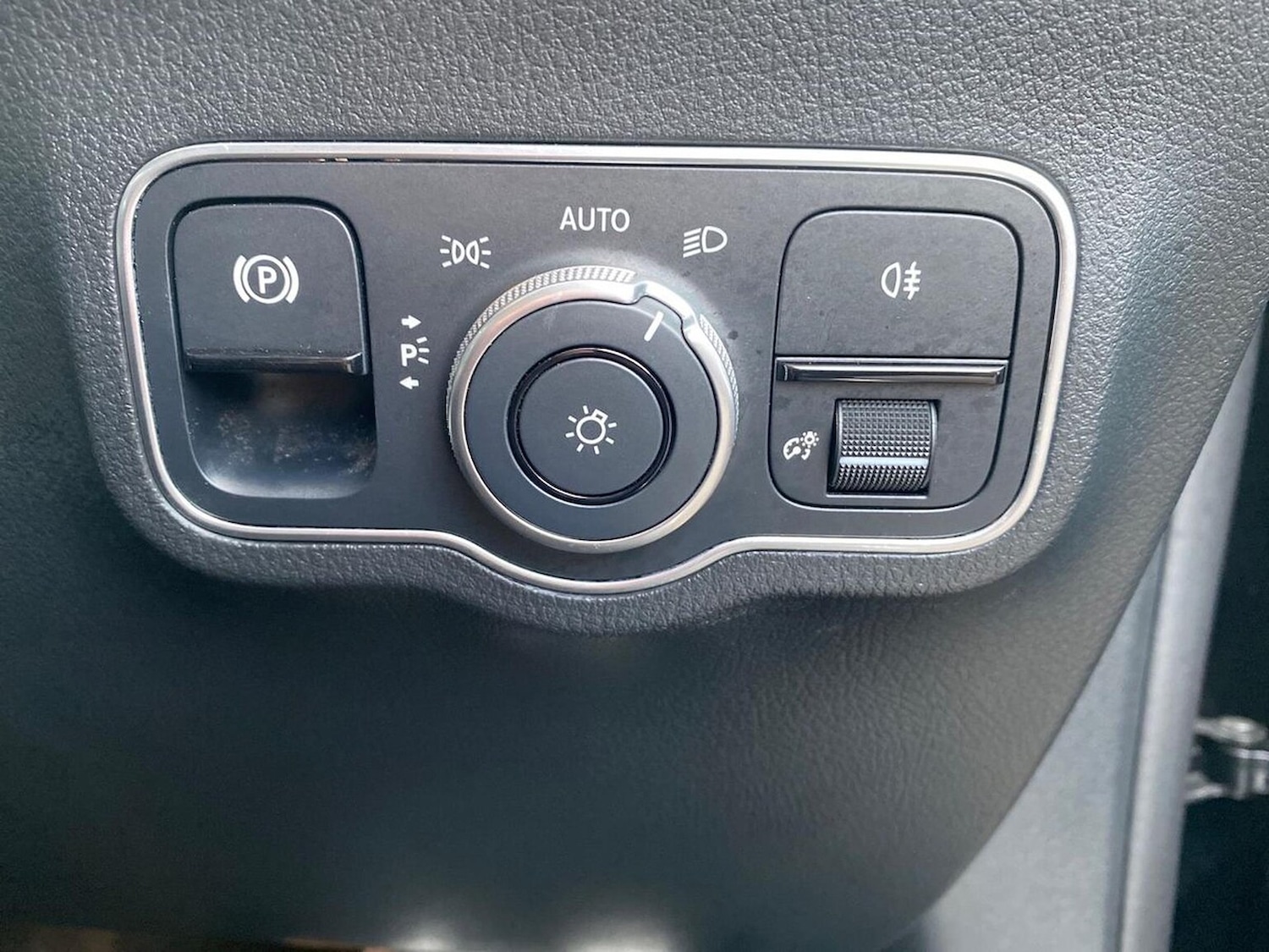 Used Mercedes-Benz EQA 2022 for sale - 76832013: Photo 23