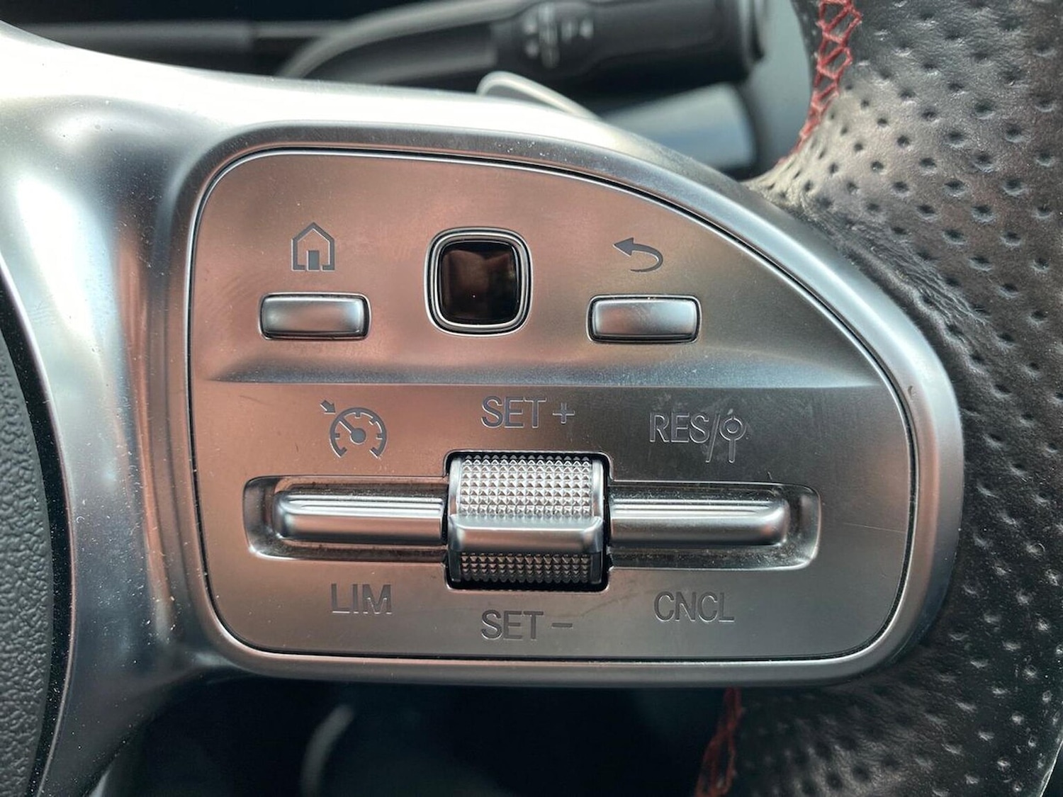 Used Mercedes-Benz EQA 2022 for sale - 76832013: Photo 28