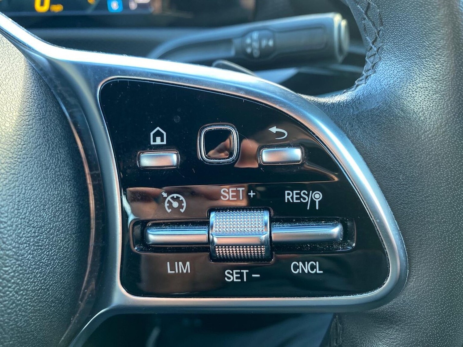 Used Mercedes-Benz A-Class 2019 for sale - 76777301: Photo 28