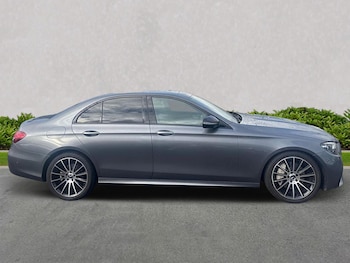 Used Mercedes-Benz E-Class 2021 for sale - 75962347: Photo