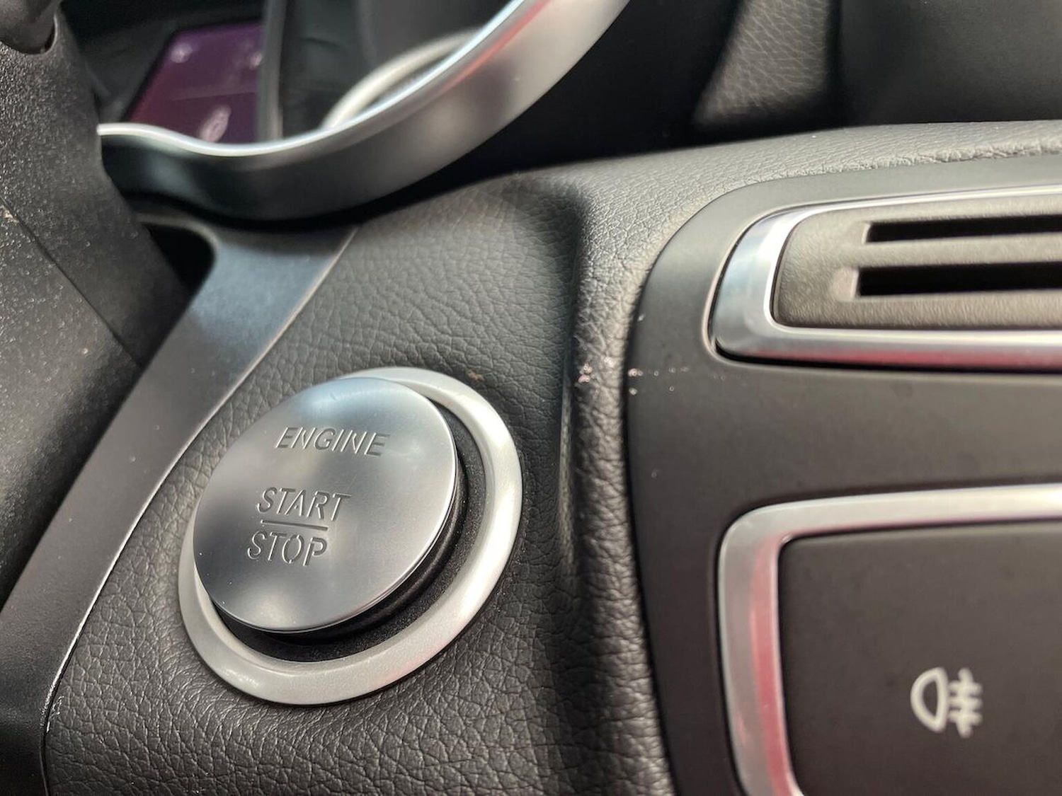 Used Mercedes-Benz C Class 2017 for sale - 76720326: Photo 41