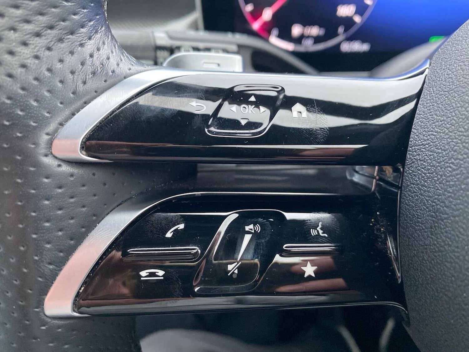 Used Mercedes-Benz GLC 2023 for sale - 76905034: Photo 27