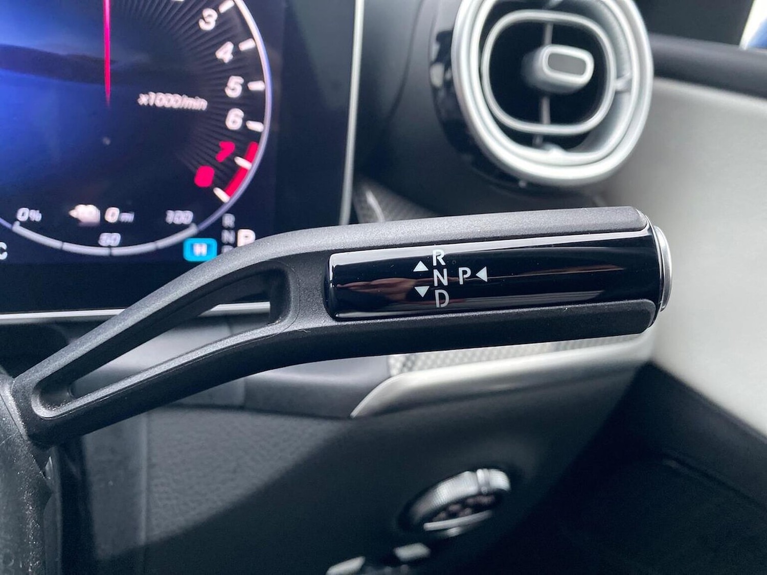 Used Mercedes-Benz GLC 2023 for sale - 76905034: Photo 30