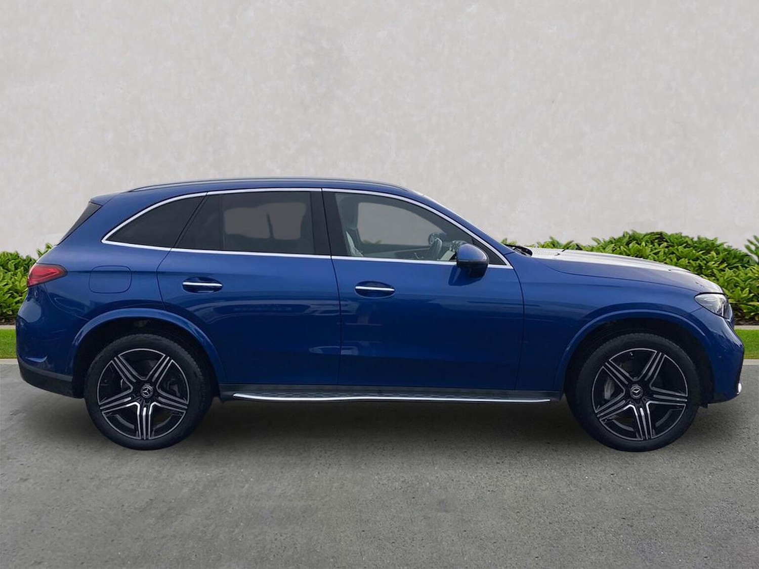 Used Mercedes-Benz GLC 2023 for sale - 76905034: Photo 4