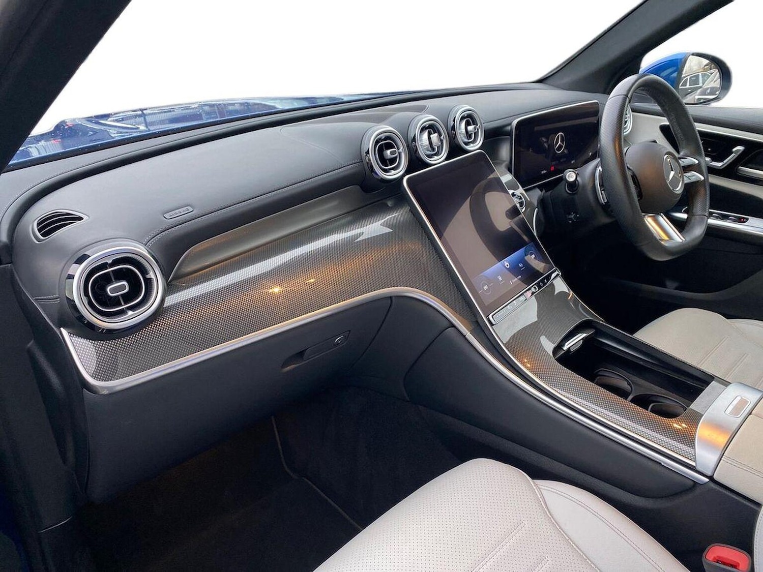 Used Mercedes-Benz GLC 2023 for sale - 76905034: Photo 8